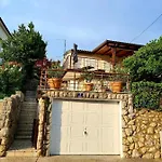 Selce Holiday Apartament *