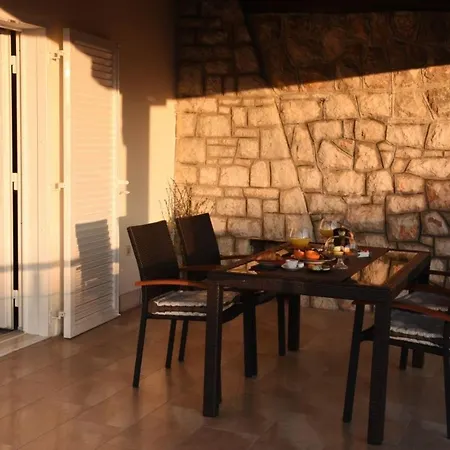 Selce Holiday Appartement *
